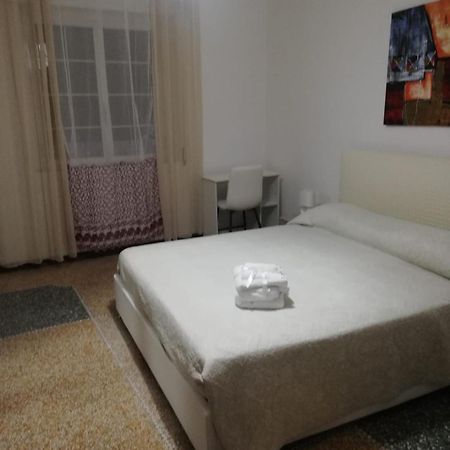 La Casa Di Anna Διαμέρισμα Ταράντο Εξωτερικό φωτογραφία