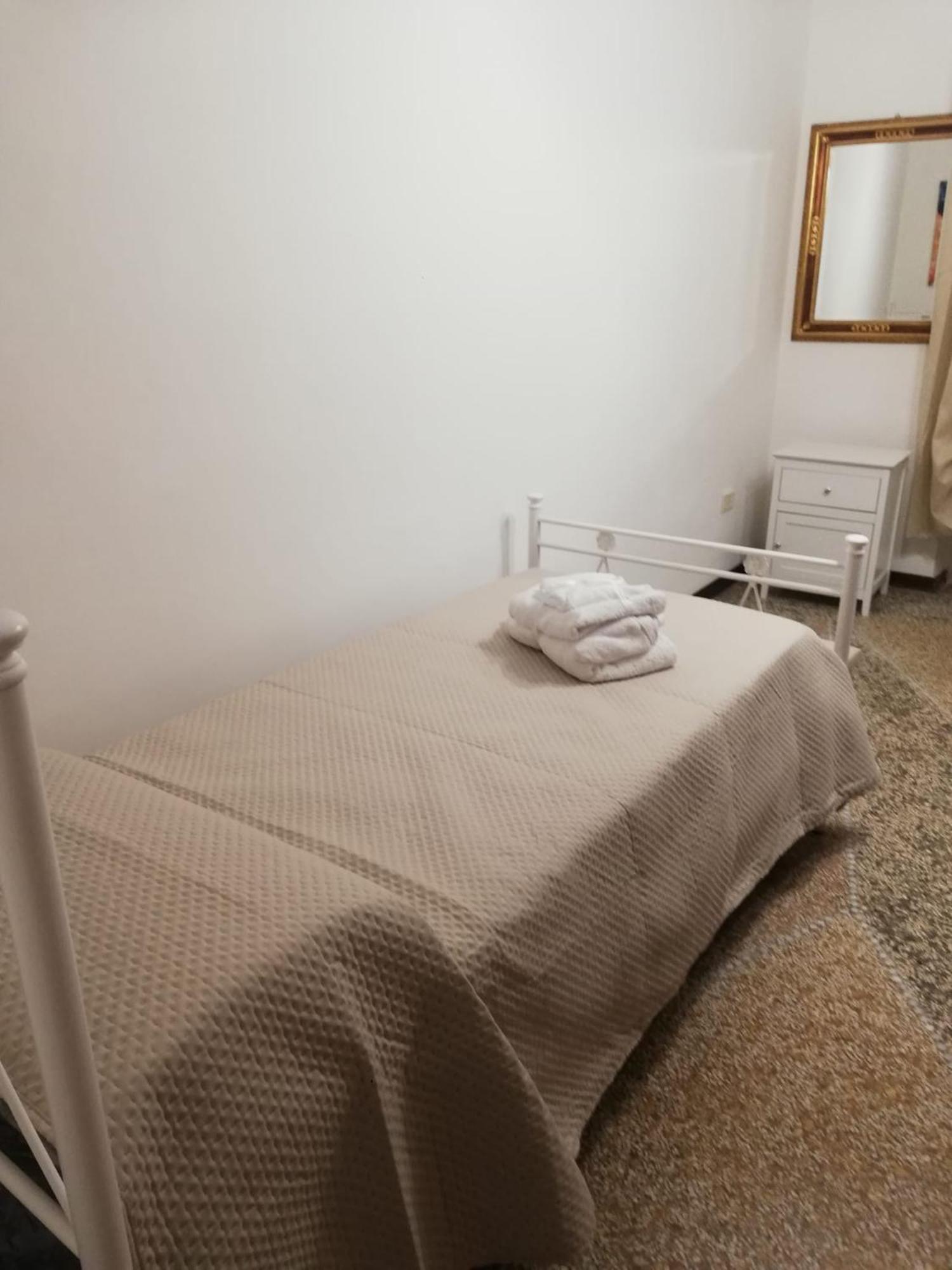 La Casa Di Anna Διαμέρισμα Ταράντο Εξωτερικό φωτογραφία